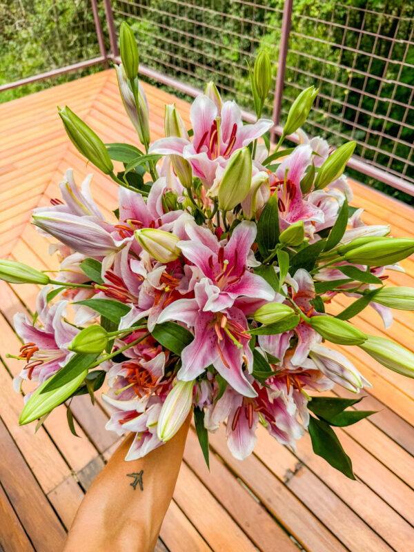 Buquê Pink Lilies GG